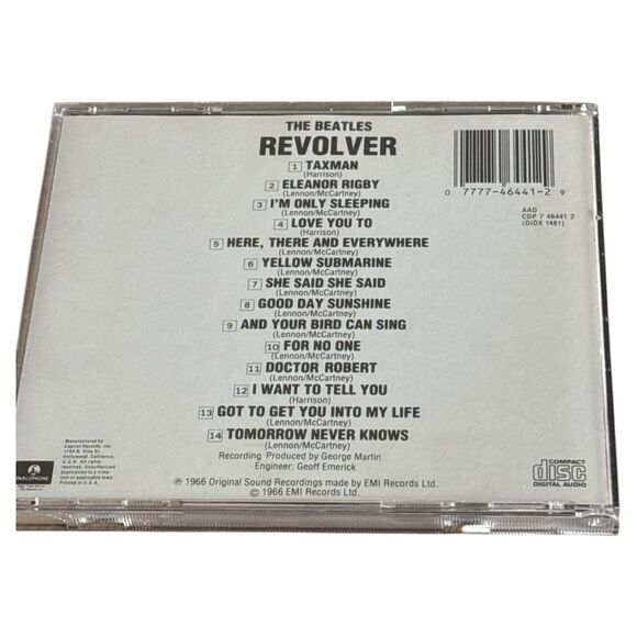The Beatles CD Lot (4) Revolver, Sgt. Pepper, Yellow Submarine, Mystery Tour - Picture 8 of 16